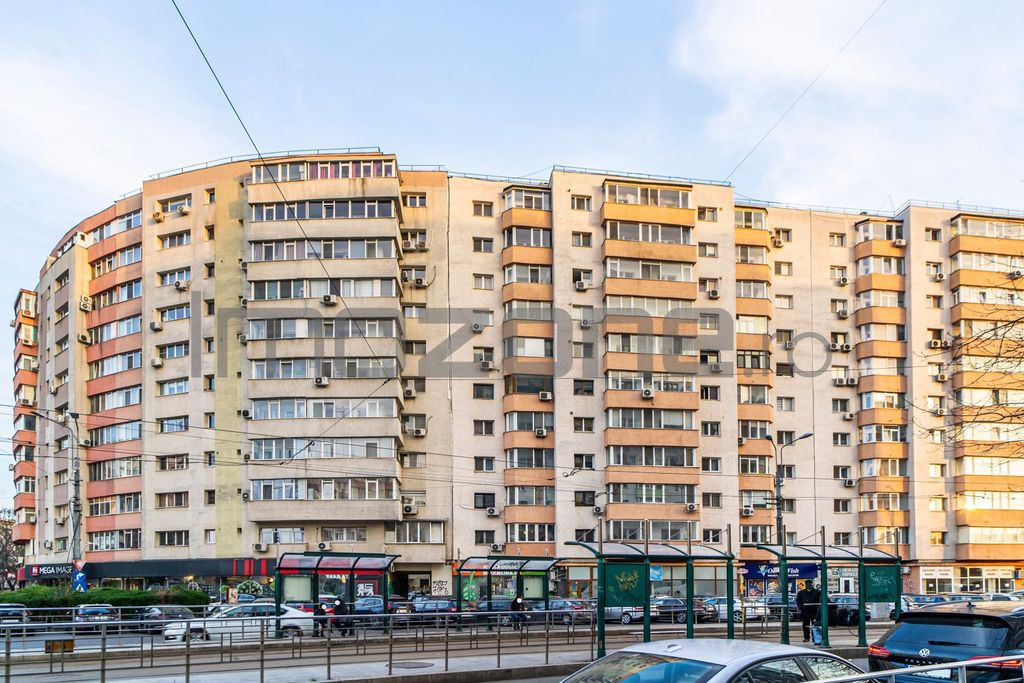 Lizeanu, 2 camere, bloc stradal reabilitat, mobilat, util...