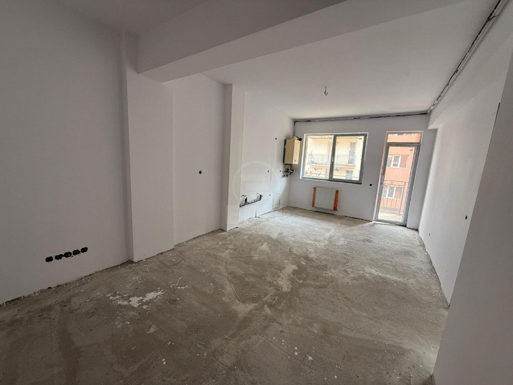 Apartament 2 camere de vanzare zona Teilor!