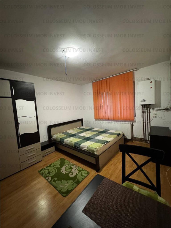 Camera de camin cu baie si bucatarie - zona Noua