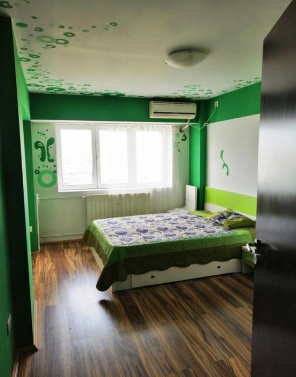 Apartament 3 camere - Nerva Traian