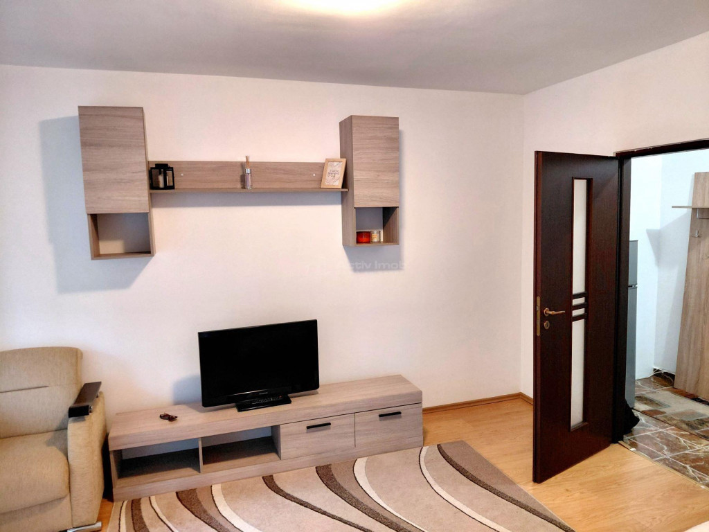 Apartament 2 Camere etaj 2 George Cosbuc langa Scoala 11