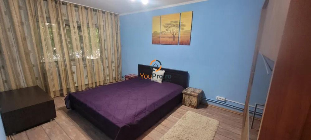 Zona Soarelui Apartament 4 camere la parter cu vedere pe 3 p