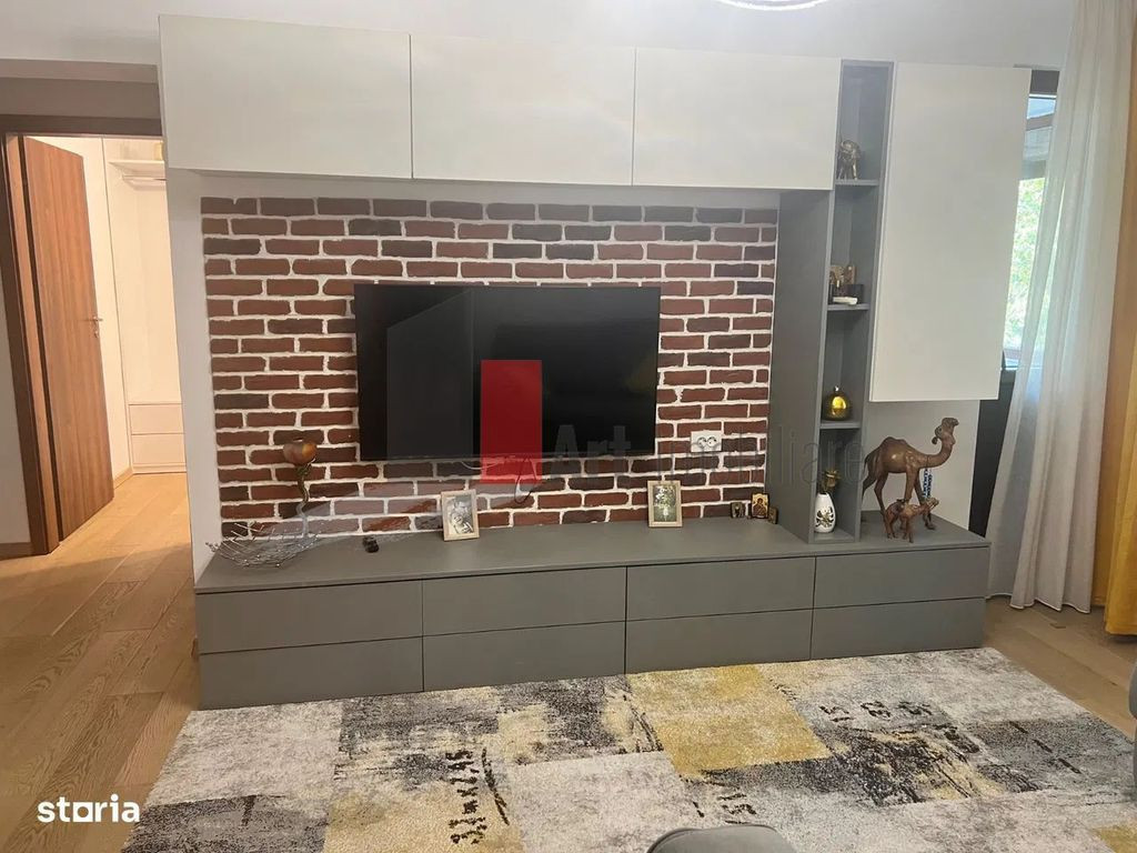 Inchiriere apartament 3 camere + Loc de parcare