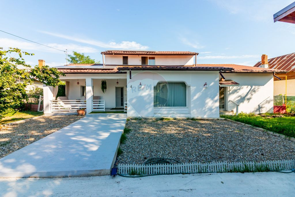 Casă / Vilă moderna Olarii Vechi - 1700 mp teren, panou...