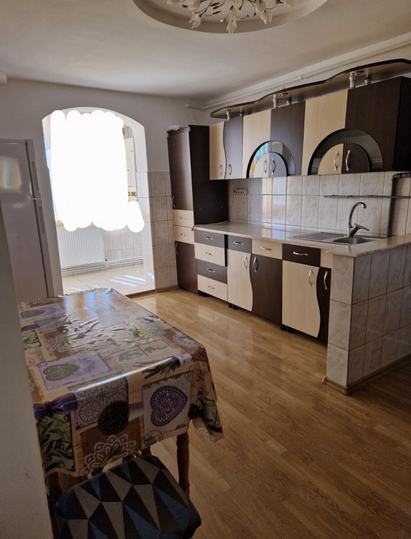 Apartament cu 2 camere, Cetate-Mercur