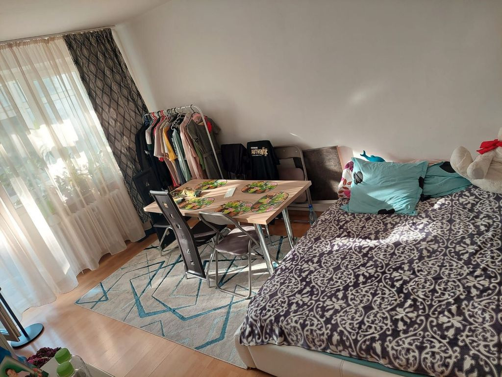 Apartament 3 camere decomandat Soseaua Giurgiului / Luica