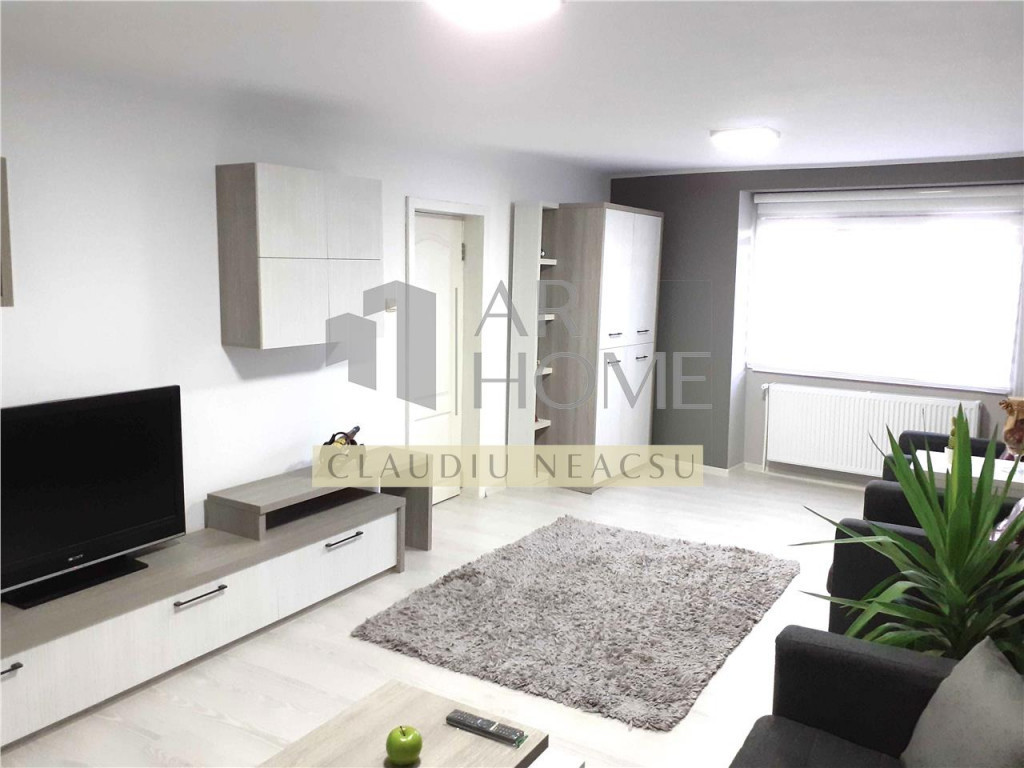 Apartament 2 camere, spatios, curte proprie, zona AFI, Ploi
