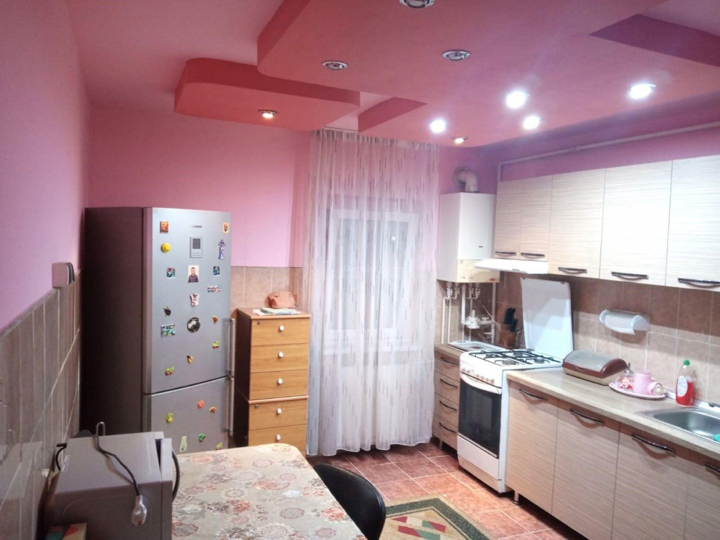 Apartament 2 Camere etaj 2 renovat Zona Garii