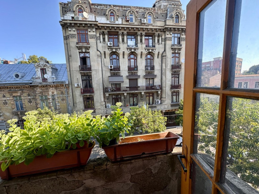 Apartament 3 camere I Piata Victoriei I De vanzare