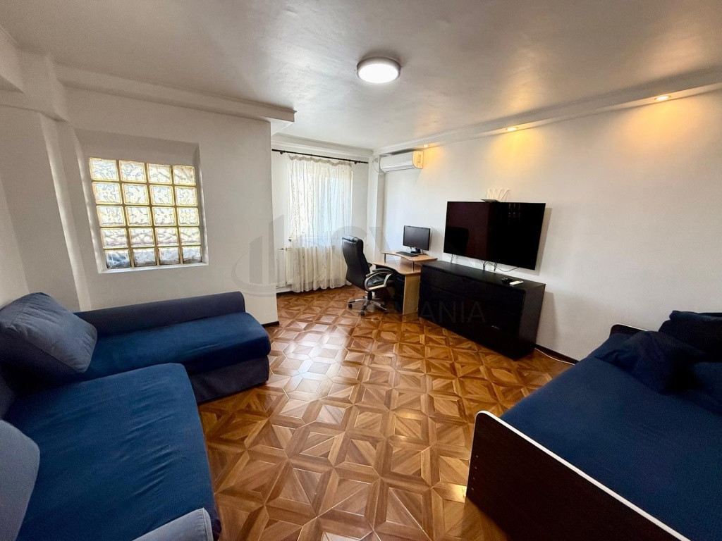 2 Camere I Anvelopat I Loc Parcare