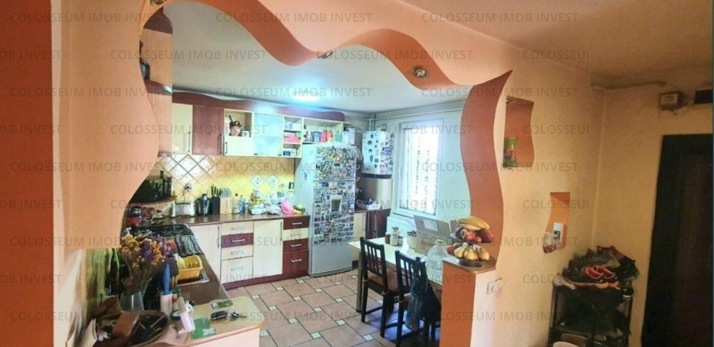 COLOSSEUM : Apartament 4 Camere Zona Faget