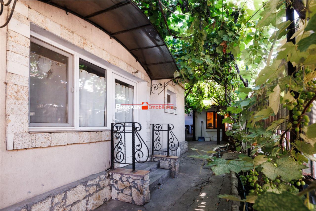 Casa Renovata de – Zona Capitol, Constanta - La doar 400 m