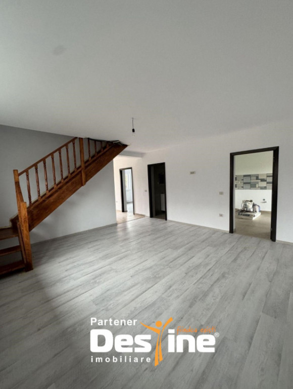 Casă individuală 100mp utili 500mp teren Cogeasca Iași cu