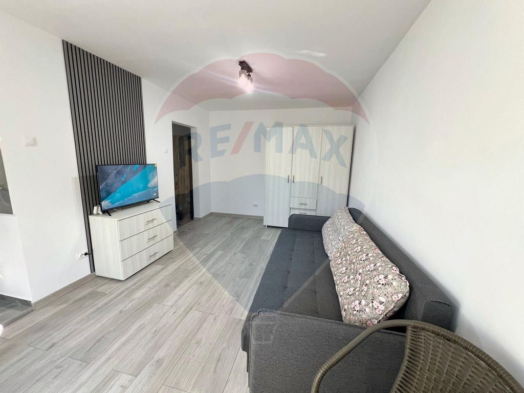 Garsonieră de închiriat în zonă centrală