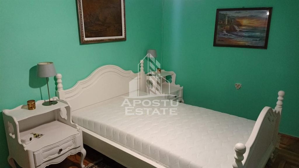 Apartament 1 camera la curte comuna