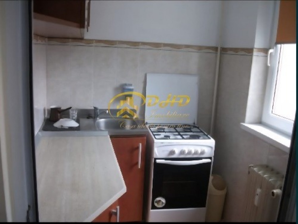 Apartament cu o camera Podu Ros