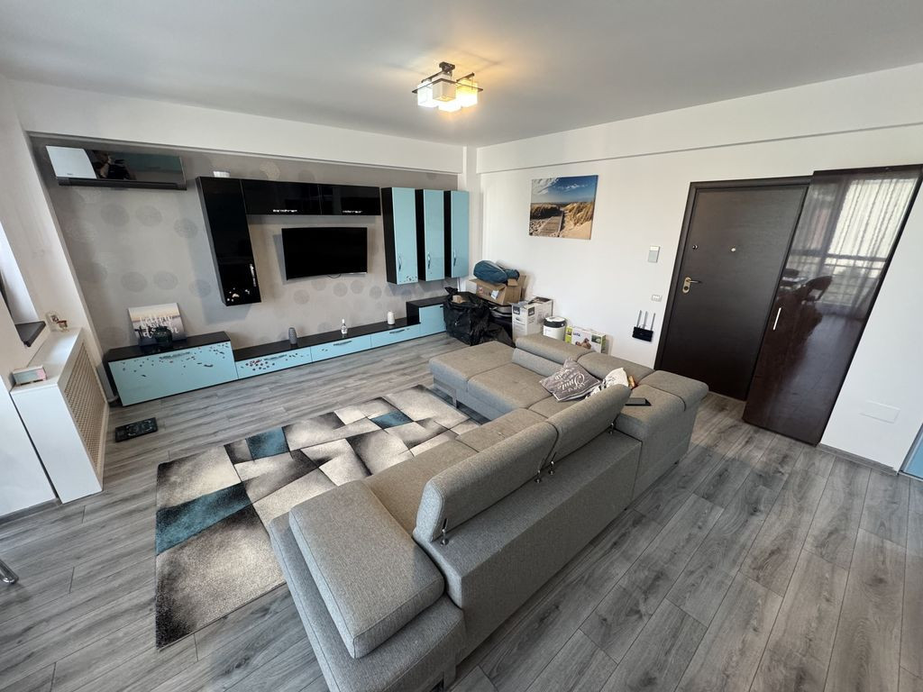 Apartament 2 camere zona Tomis Plus