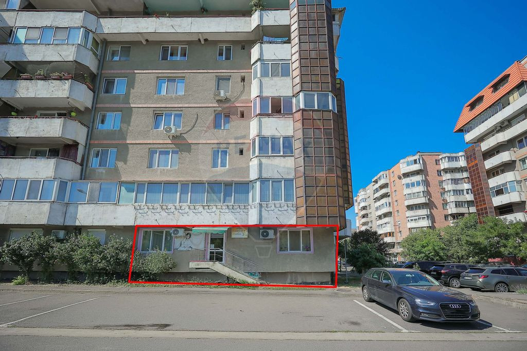 De vânzare spațiu comercial de 60 mp util Calea Clujului