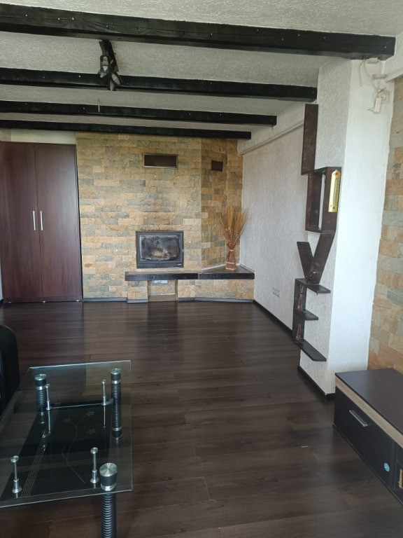 Apartament 3 camere Piata Morii , et 4