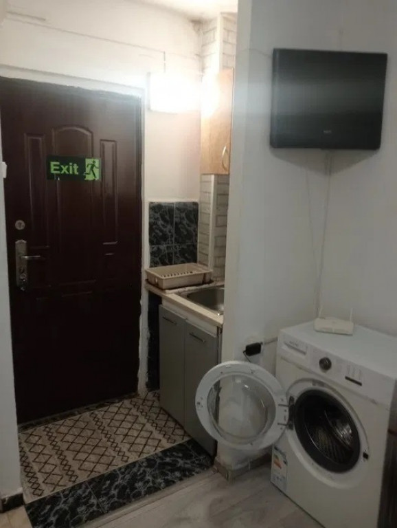 Id-293 - Granit Strza -camera de camin - baie cu us si Wc- scurger 110