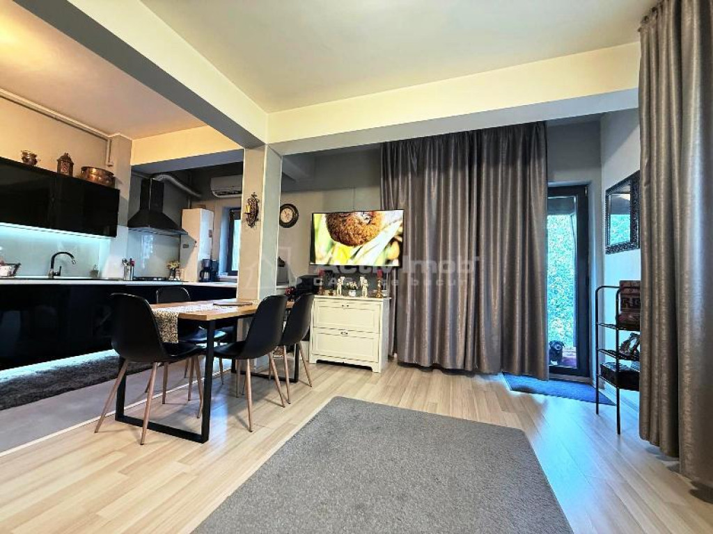 3 camere cu curte - Rahova - Alexandriei - Rostar - mobilat