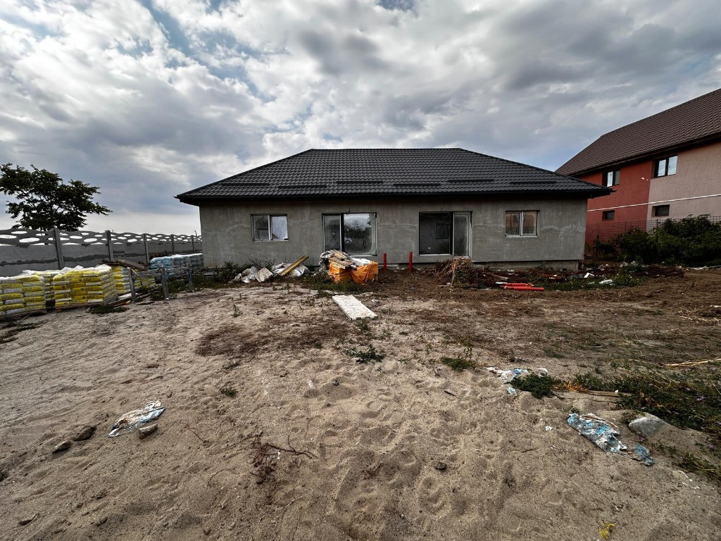 De vanzare casa individuala, tip duplex, pe parter, Popesti Leordeni