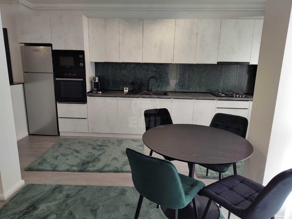 Apartament 2 camere zona Catanelor , merita vazut!