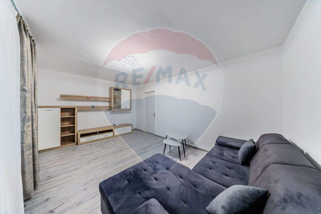 Apartament 2 camere renovat, complet mobilat, Micălaca ?...