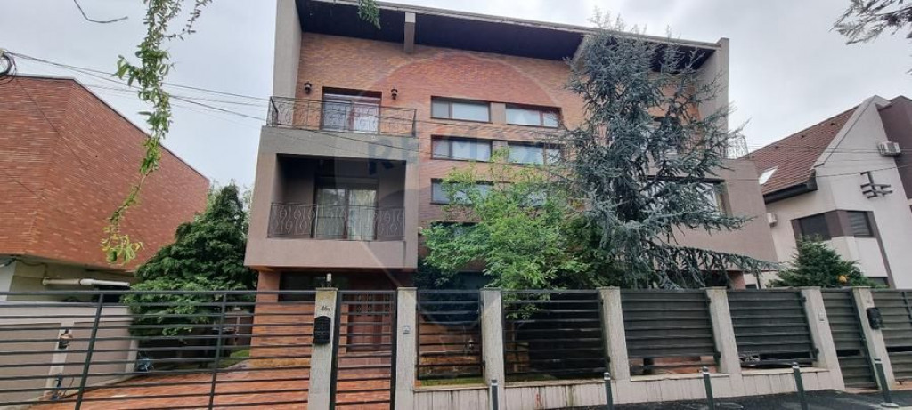 Vila lux Baneasa-Lac, zona exclusivista pe malul lacului