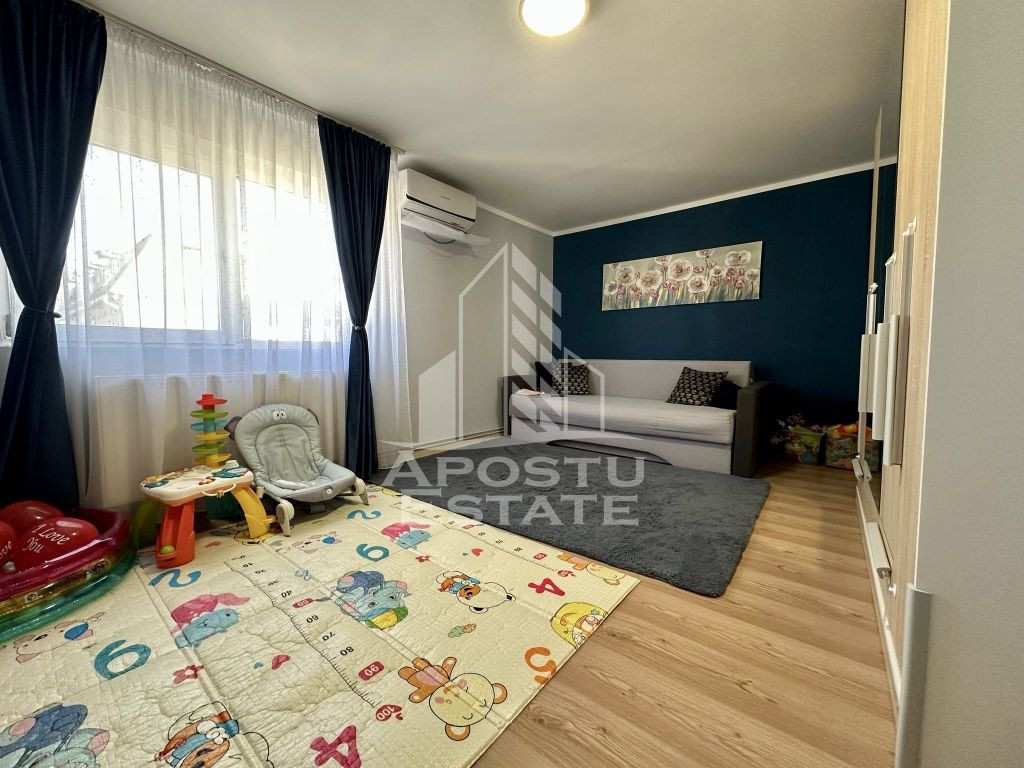 Apartament cu 2 camere, renovat, centrala proprie, zona S...
