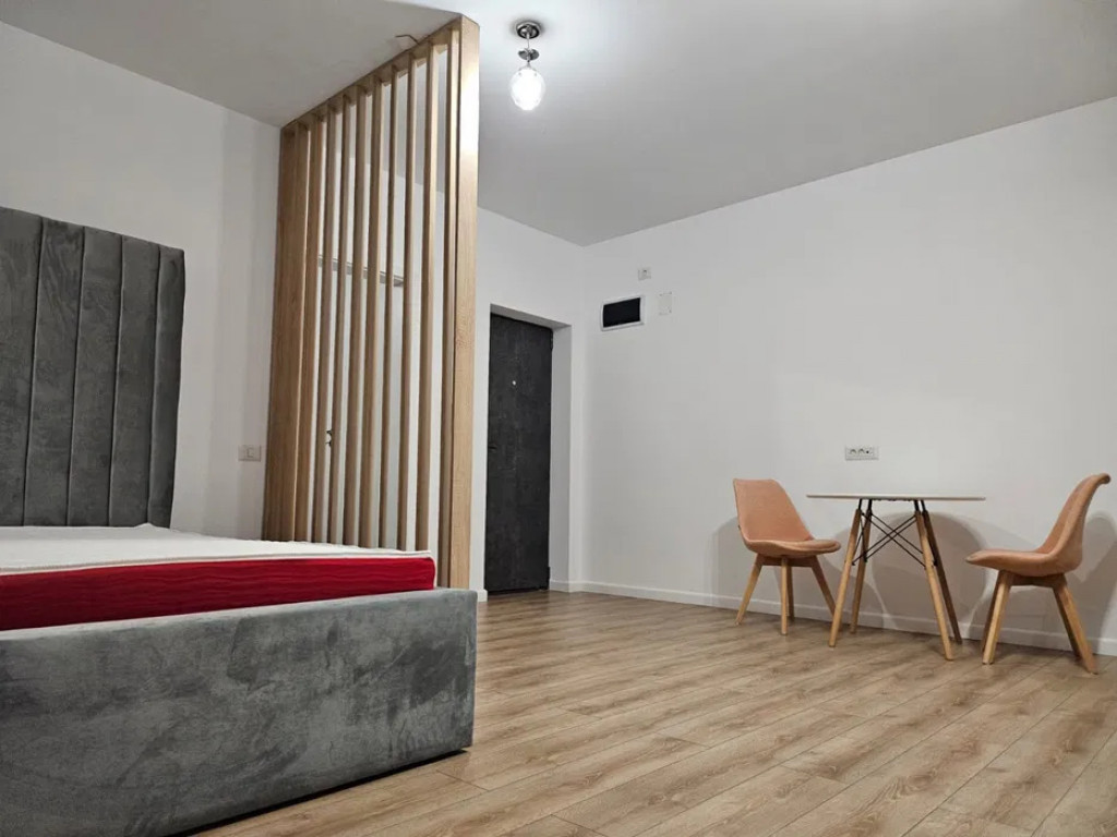 Garsoniera / zona Pipera / Loc de parcare / Incalzire in par