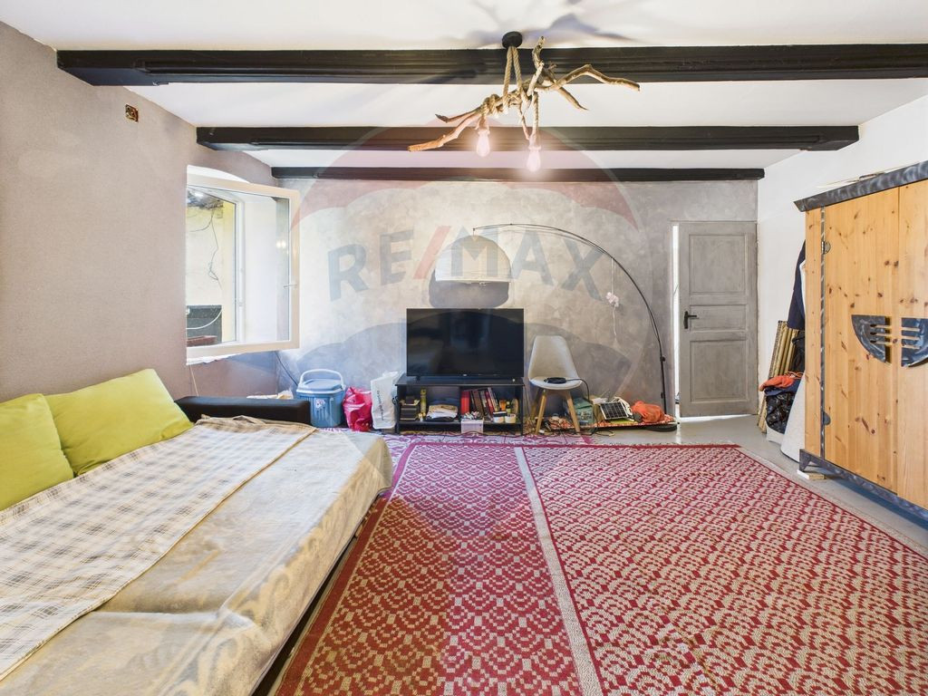 Comision 0%|Casa de vanzare Codlea| 2 camere| Curte inter...