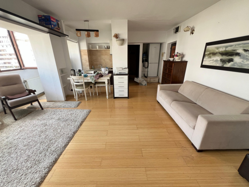 APARTAMENT 1 CAMERA ULTRACENTRAL, PALATUL CULTURII