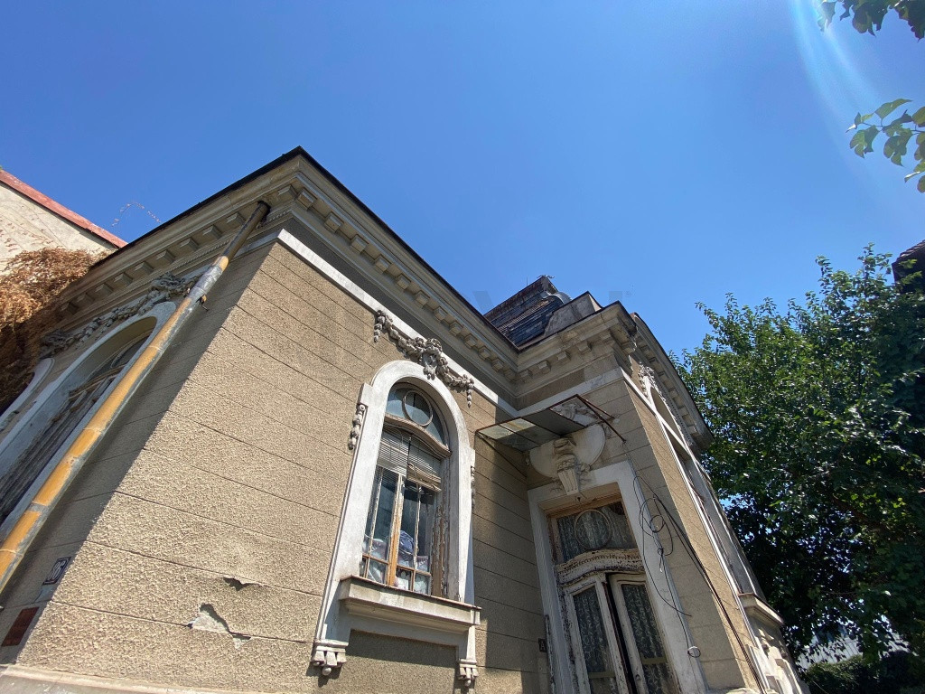 Imobil de Bd Dacia Investitie