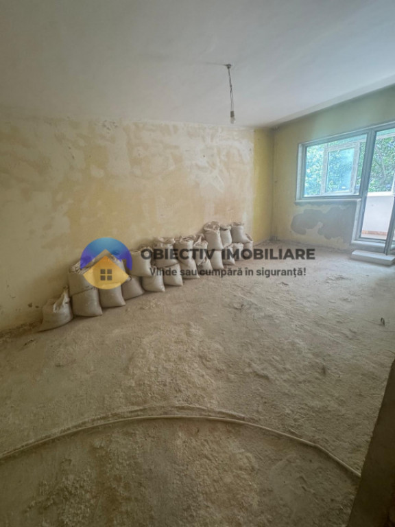 Apartament 3 camere - ETAJ 1 - 1 Mai