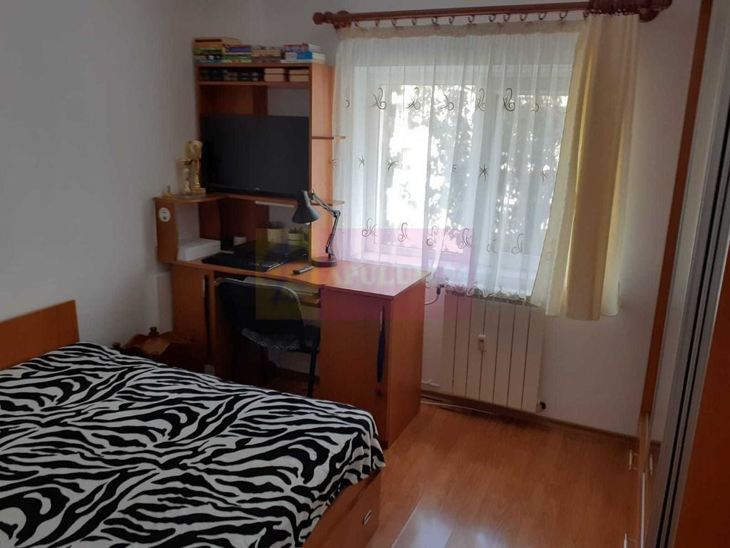 Vanzare apartament 3 Camere, in zona Nerva Traian