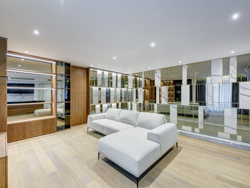 Duplex 4 camere superb cu gradina One Charles de Gaulle