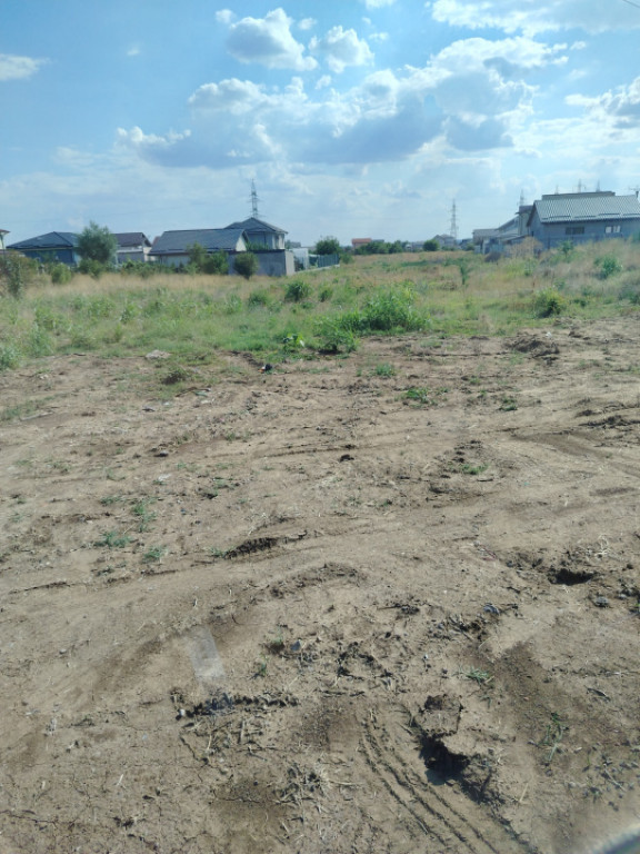 Parcelă teren intravilan zona Damila, 422 mp