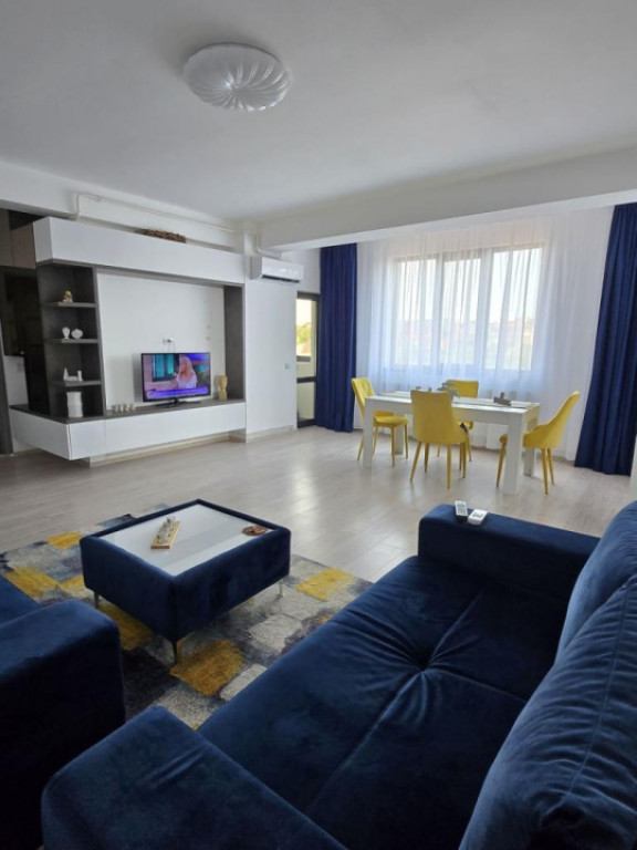Apartament 2 camere modern in zona centrala, 70 mp