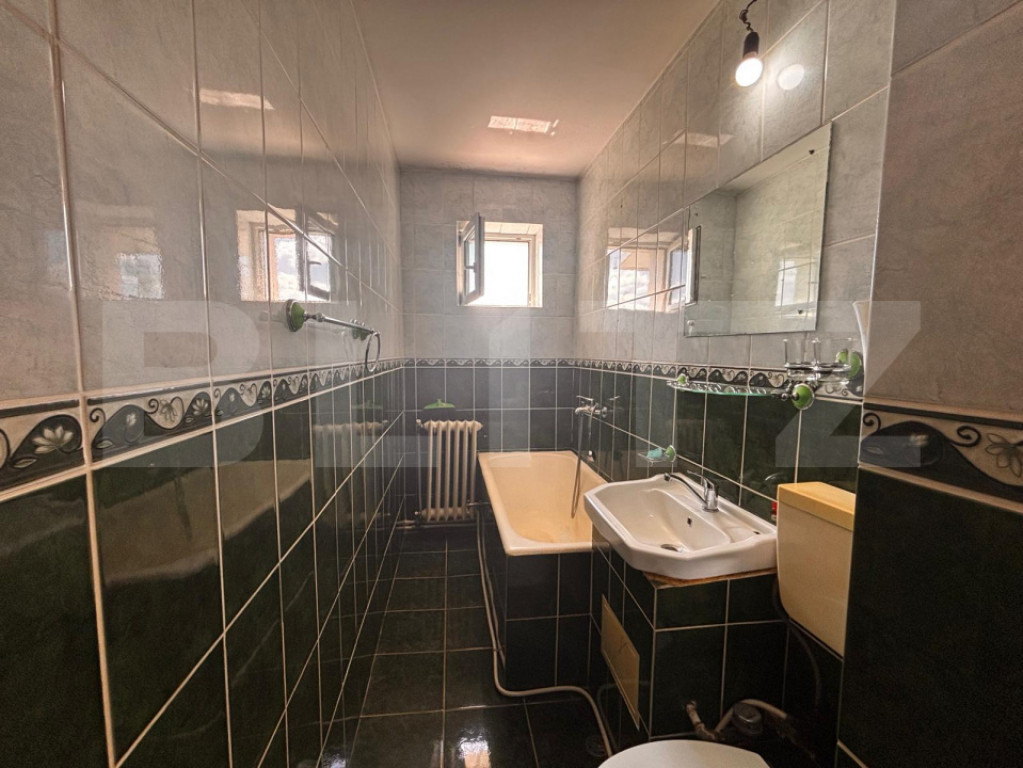 Apartement cu 2 camere, 44 mp, zona centrala