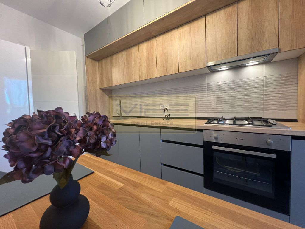 Apartament 2 camere premium + parcare Conest