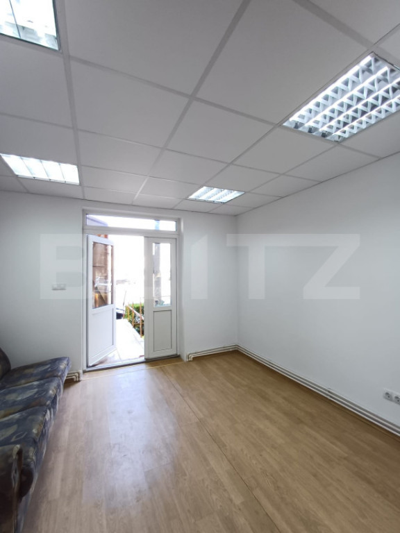 Spatiu comercial de inchiriat in zona Micro I