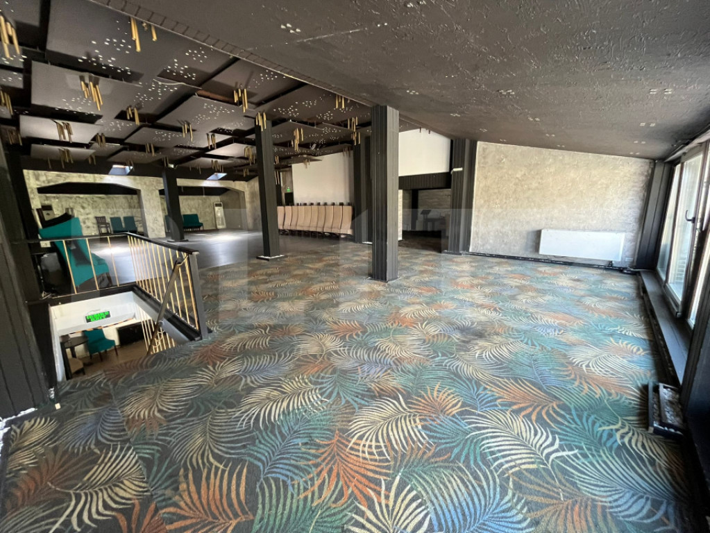 Restaurant complet echipat, cafenea, terasă