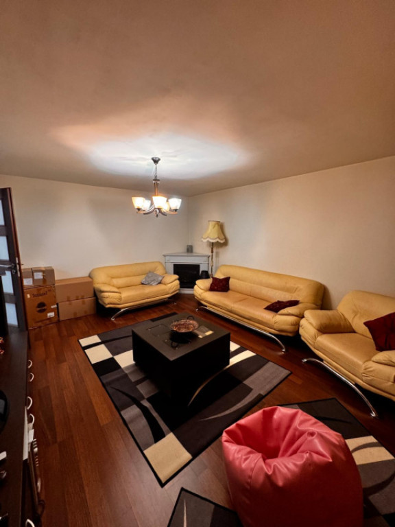 Apartament 4 camere decomandat 105 mp 1 Mai, Spitalul Judete