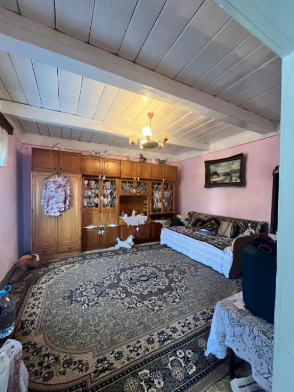 Casa individuala, teren 2500mp, Siret