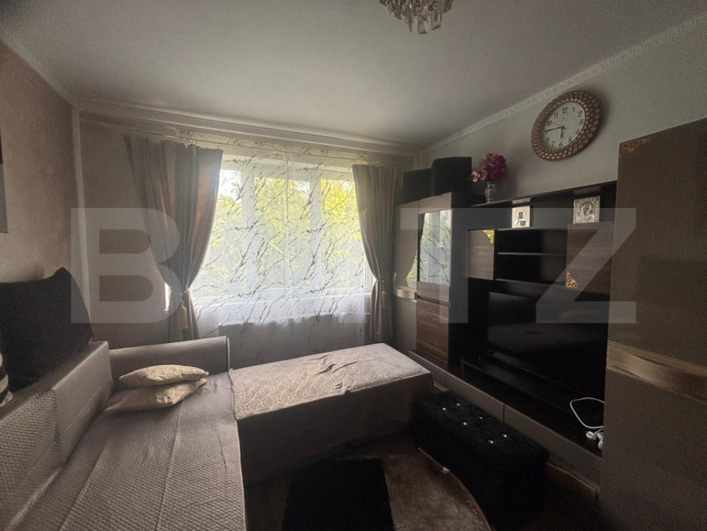 Garsoniera, 23 mp utili, etaj intermediar, zona Burdujeni