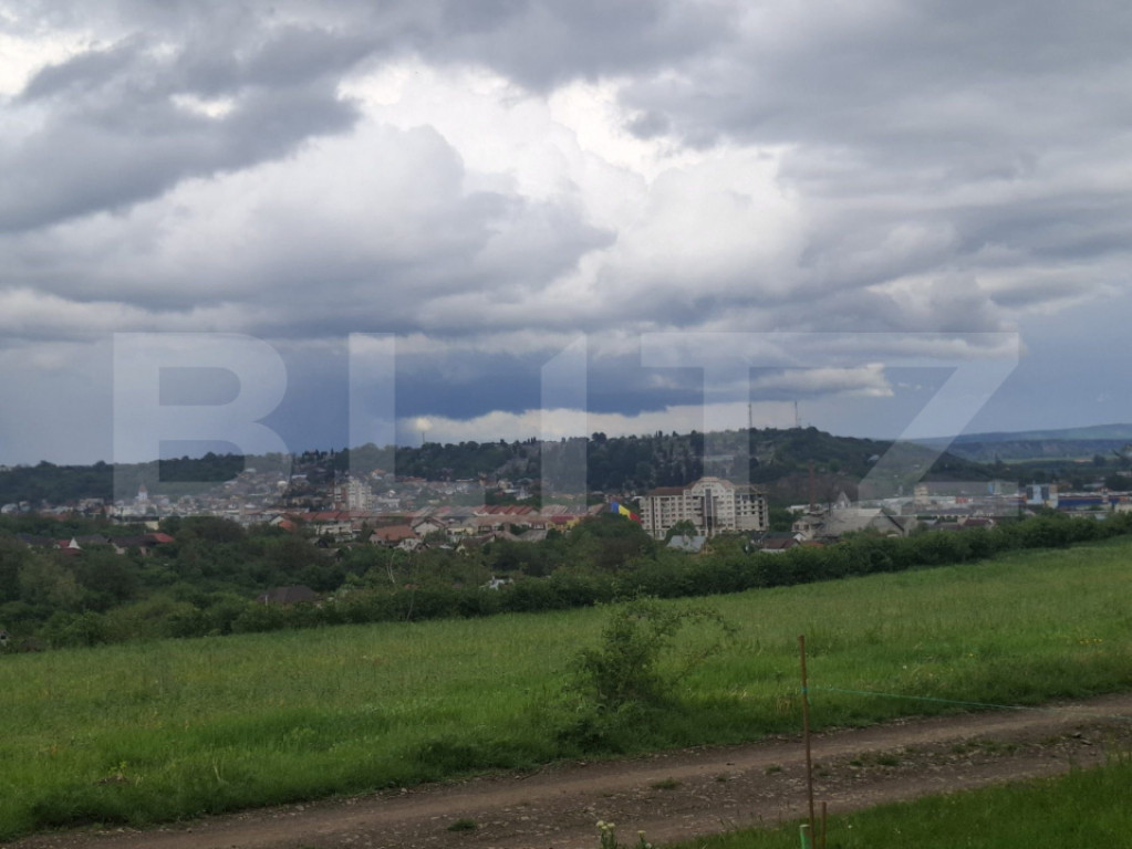 Teren intravilan 2691 mp, aproape de zona centrala