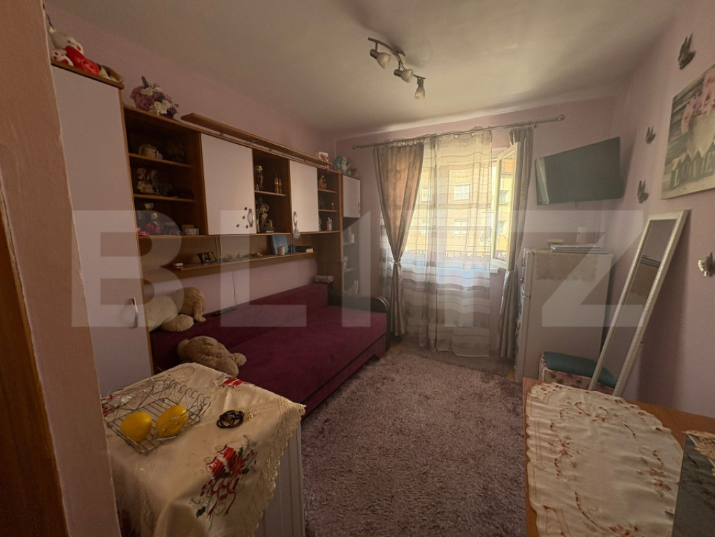 Garsonieră cochetă, 12 m², zona Broscărie – Sibiu