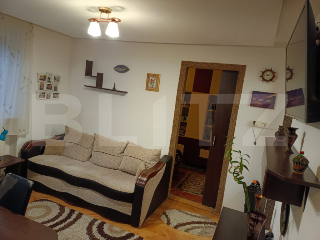 Apartament cu 3 camere în zona Rovinari | spațiu luminos &