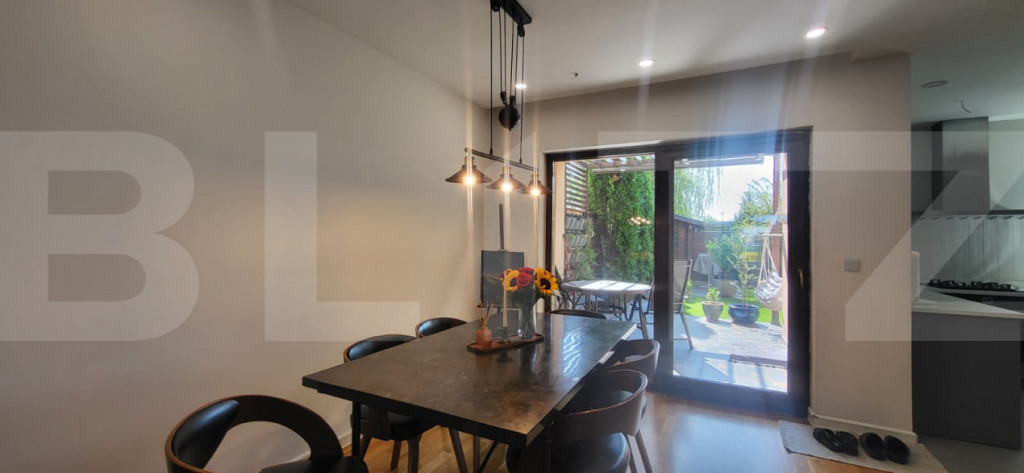 Casă spațioasă cu 4 camere, 4 terase și grădină amena